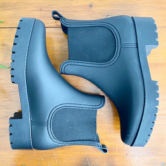 Jeffrey Campbell Matte Black Chelsea Rain Boot 9 - Picture 7 of 10